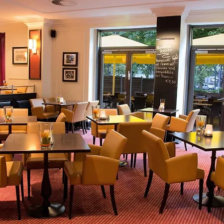 Hotel Courtyard By Marriott Seestern
