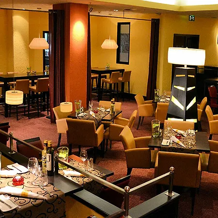 Courtyard By Marriott Seestern Hotel Düsseldorf