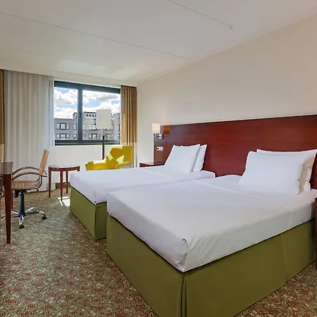 杜塞尔多夫希斯特尔万豪酒店 酒店 4*