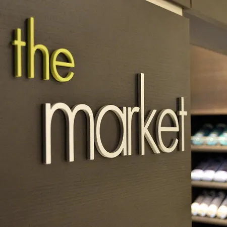 Courtyard By Marriott Seestern 4*