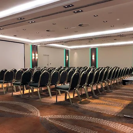 Courtyard By Marriott Seestern Hotel Düsseldorf