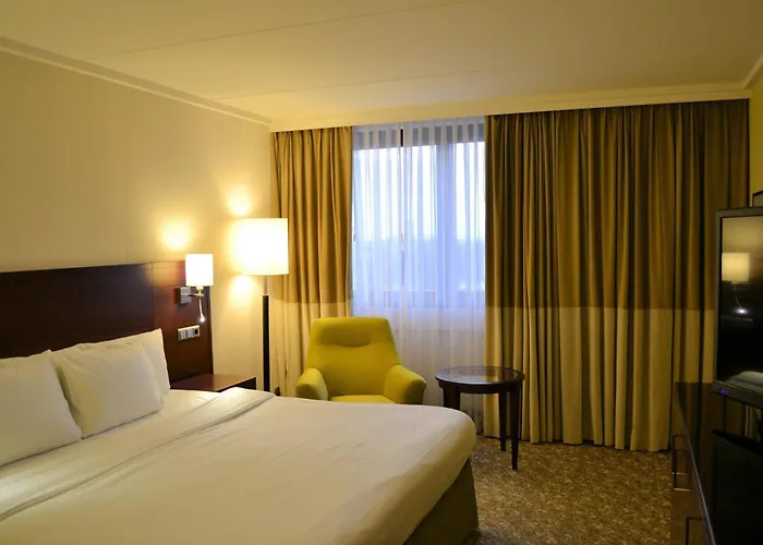 Hotel Courtyard By Marriott Seestern