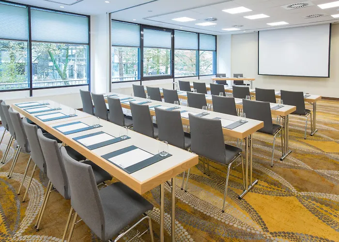 Courtyard By Marriott Seestern Szálloda