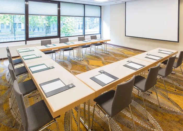 Courtyard By Marriott Seestern Szálloda