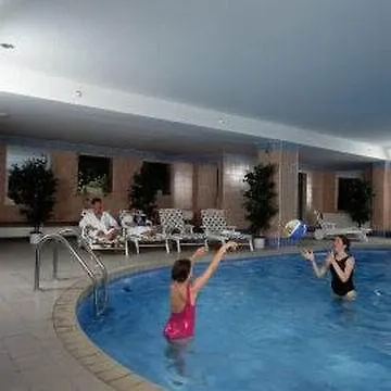 Szálloda Courtyard By Marriott Seestern 4*