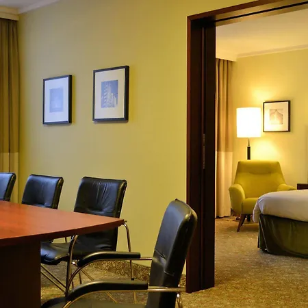מלון Courtyard By Marriott Seestern דיסלדורף