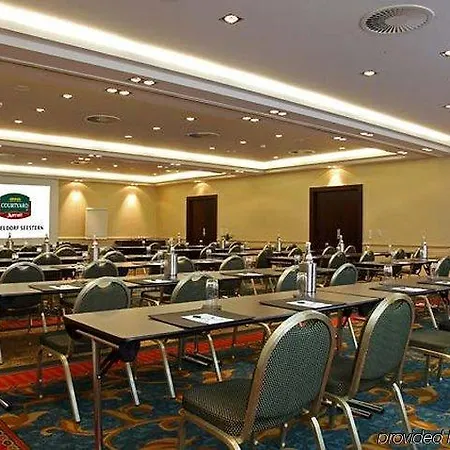 Szálloda Courtyard By Marriott Seestern Düsseldorf