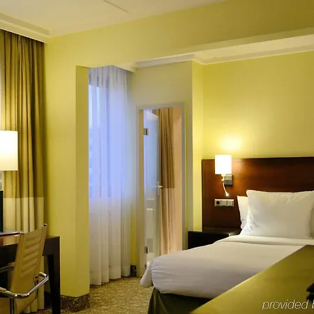 Szálloda Courtyard By Marriott Seestern Düsseldorf