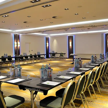 Szálloda Courtyard By Marriott Seestern