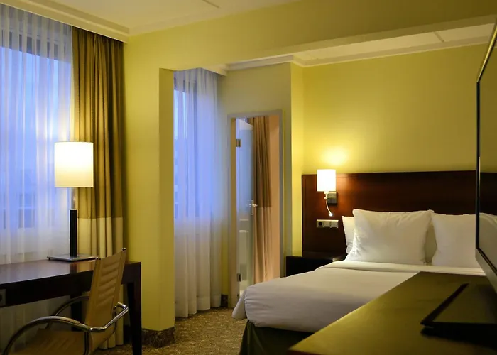 Hotel Courtyard By Marriott Seestern 4*